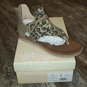 Womens Sparta Sandals 7